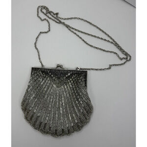 Silver Beaded Shell Shape Vintage Style Purse w/ Chain Strap Formal Wedding Prom